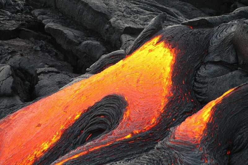 Vulkánkitörés miatt halt meg egy turista Olaszországban