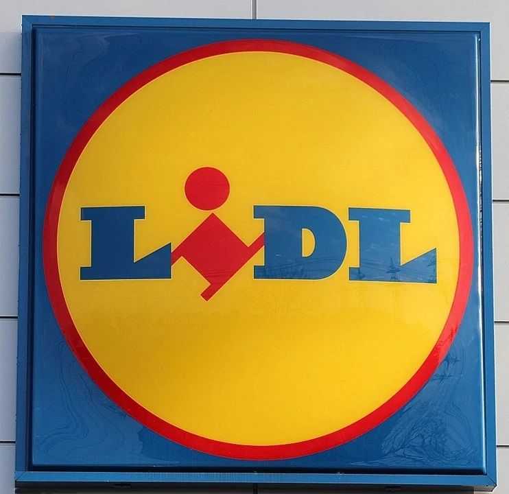 Fegyházbüntetést kaphat a férfi, aki Molotov-koktéllal fenyegetőzött a Lidl bezárása érdekében 
