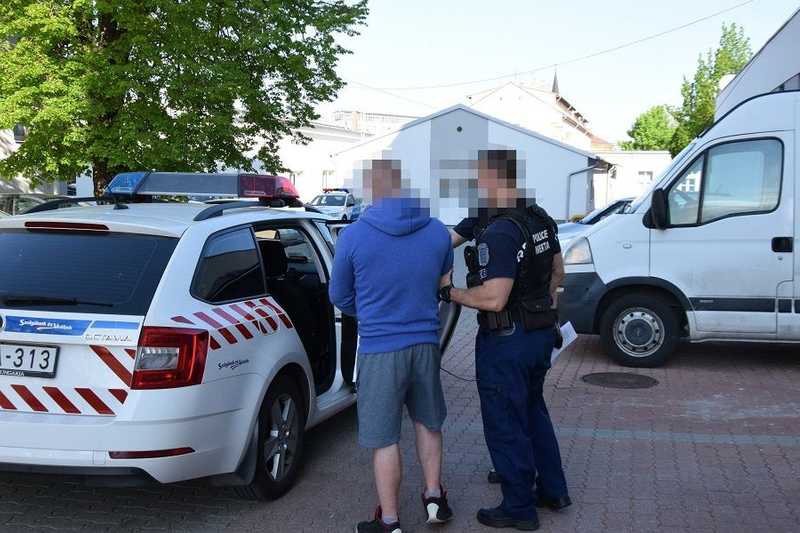 Letartóztatták a férfit, aki dulakodás közben megölte vitapartnerét Veszprémben