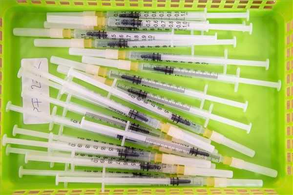 SMS sem kell már a Pfizer-oltáshoz