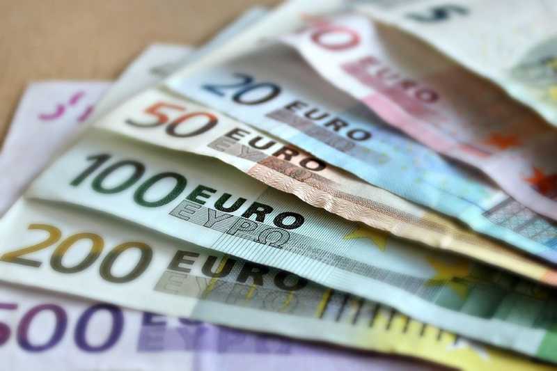 Az EU ajánlást fogadott el a minimáljövedelem bevezetésére