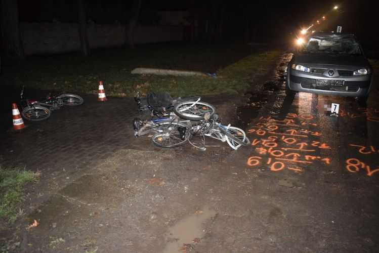 Három biciklist, köztük egy kisfiút ütött el az ittas sofőr