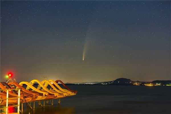 Most van a legközelebb a NEOWISE üstökös, hamarosan eltűnhet a szemünk elől