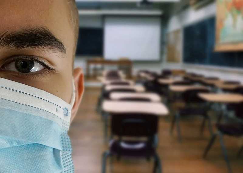 Újabb pedagógus hunyt el koronavírus-fertőzéssel összefüggő okokból
