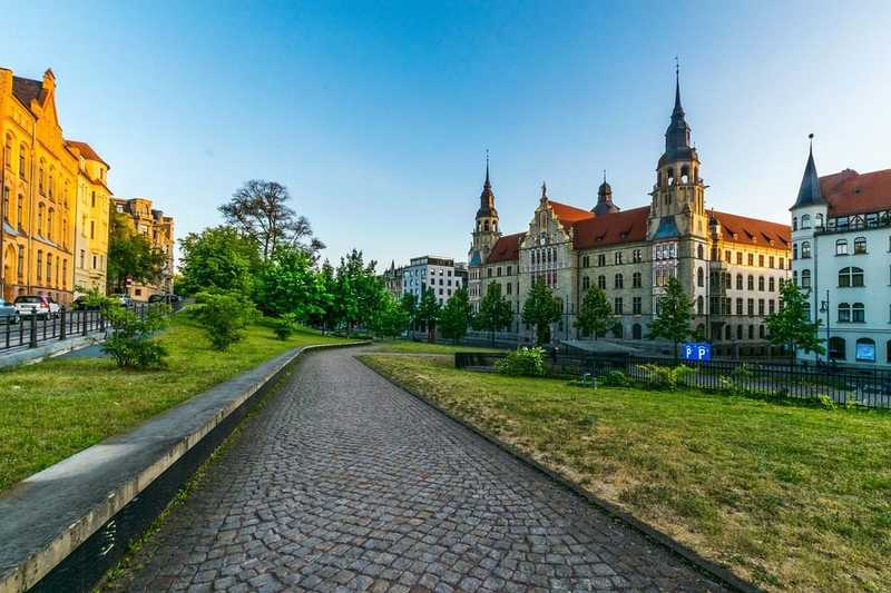 Két embert megöltek a németországi Halle an der Saale városában