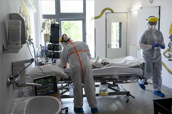 Meghalt 8 beteg és 3841-re emelkedett a fertőzöttek száma Magyarországon