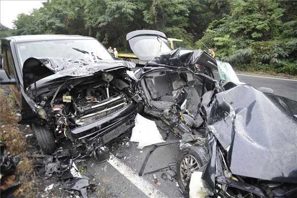 Tragikus hétvége az utakon: tizenheten haltak meg balesetben