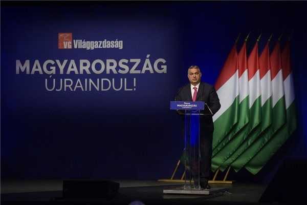 Orbán: 200 ezer forintos minimálbérnek kell lenni a horizonton