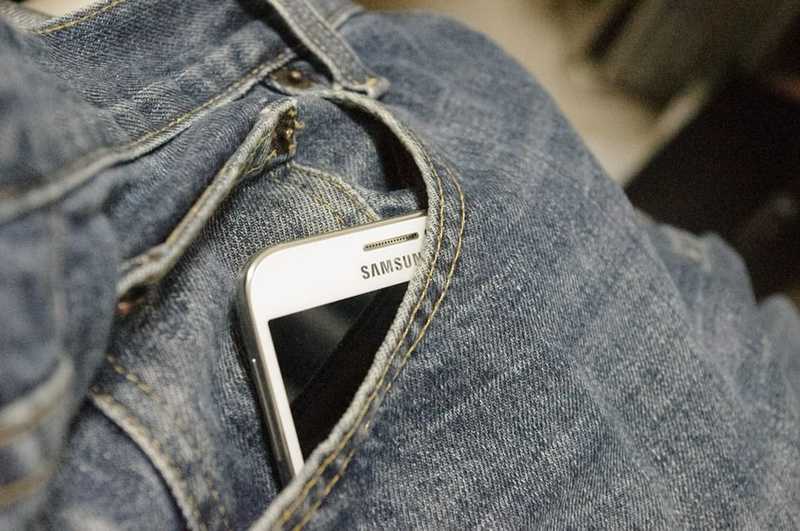 Orvosolták a Samsung Galaxy Fold kijelzőproblémáját