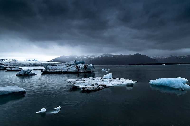 Jéghegy-készítő tengeralattjárókat terveznének a klímaváltozás elleni harchoz
