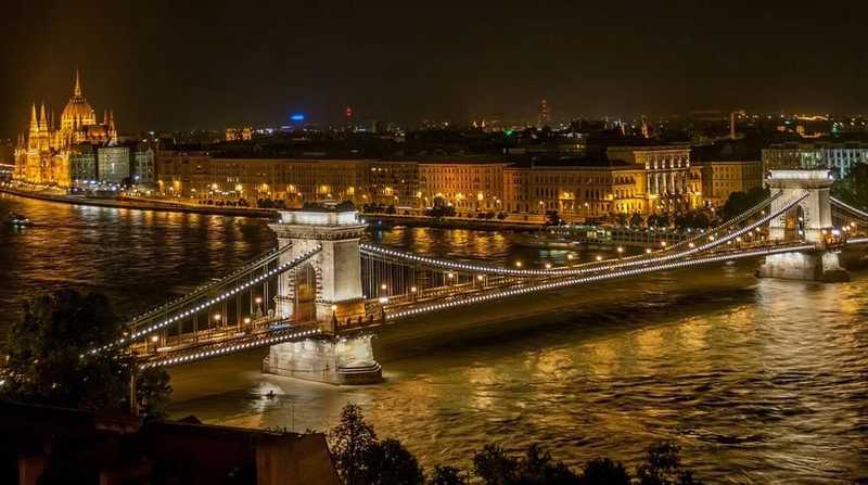 A legtöbb turistát vonzó városok toplistájára ismét felfért a magyar főváros is