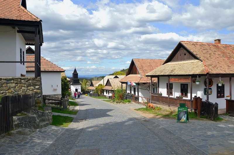 Újra várja a vendégeket a világörökségi Hollókő