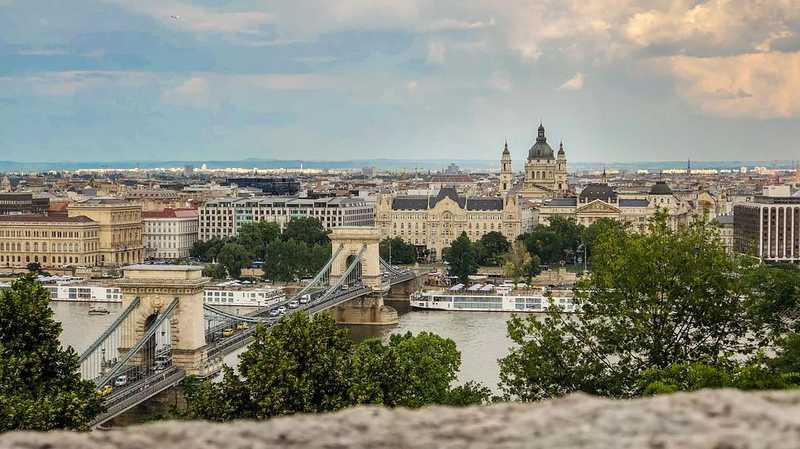 Felhagyhatnak a vegyszerezéssel Budapesten