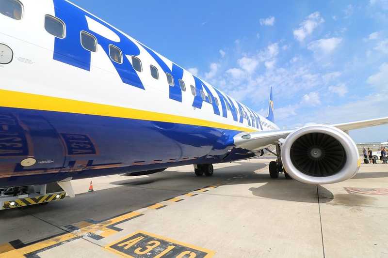 Több utas elájult a Ryanair egy Budapestről induló járatán