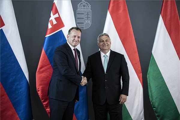 Orbán Viktor találkozója a szlovák házelnökkel: tovább erősítjük a visegrádi együttműködést