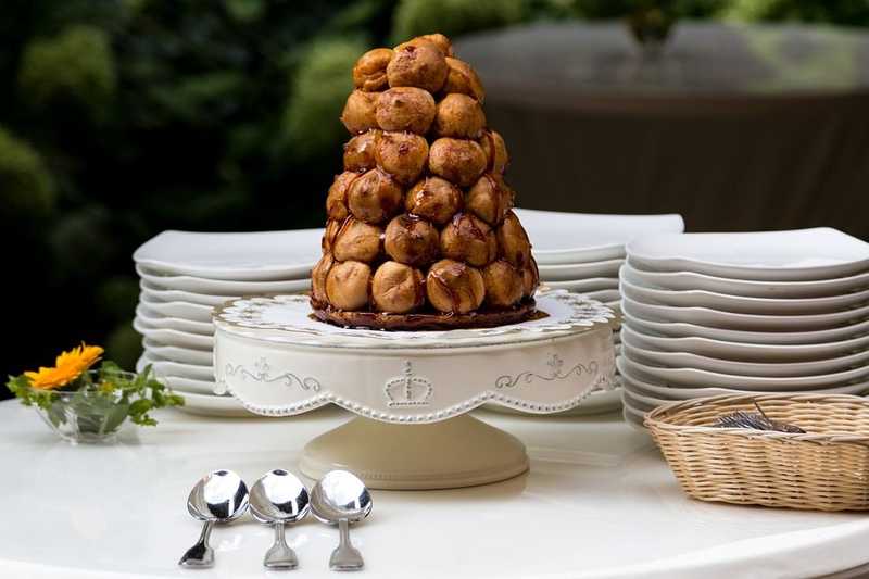 A karácsonyi asztal királynője lehet a croquembouche