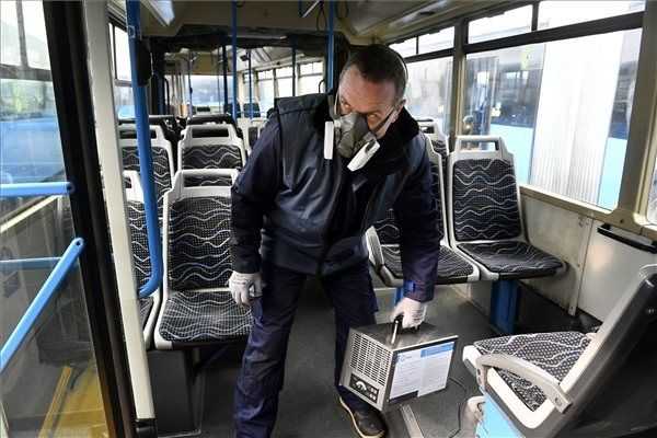 Mától változik az éjszakai buszok menetrendje a fővárosban