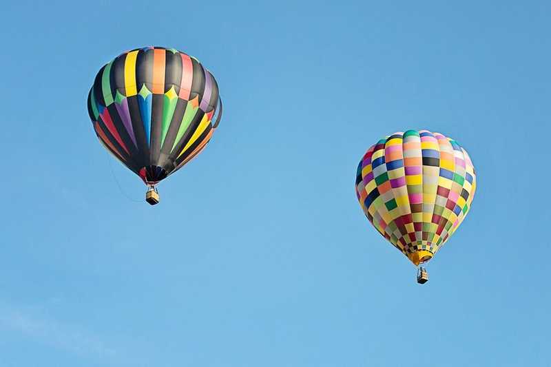 Műszaki hiba miatt zuhanhatott le egy hőlégballon Válnál