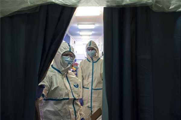 Meghalt 6 beteg és 3793-ra emelkedett a fertőzöttek száma Magyarországon