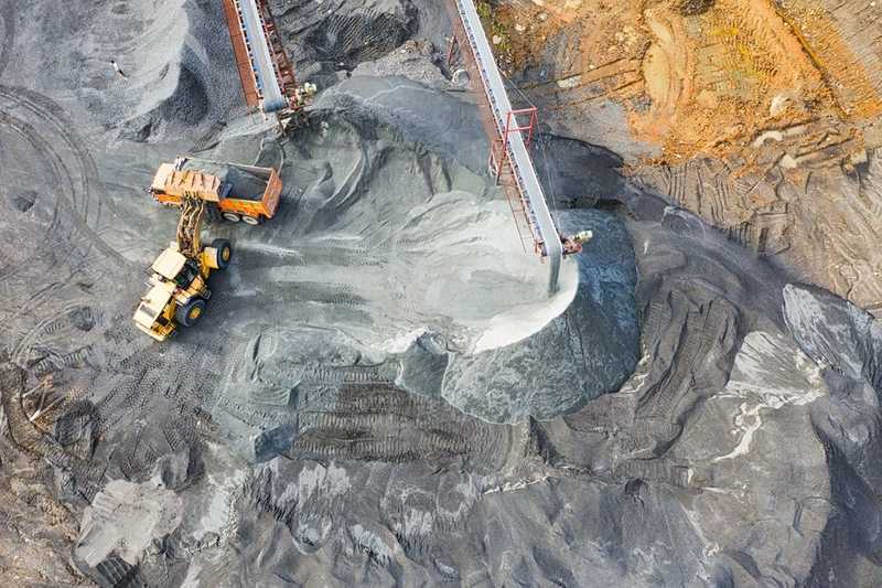 Ausztrália nem hagy fel a szénbányászattal